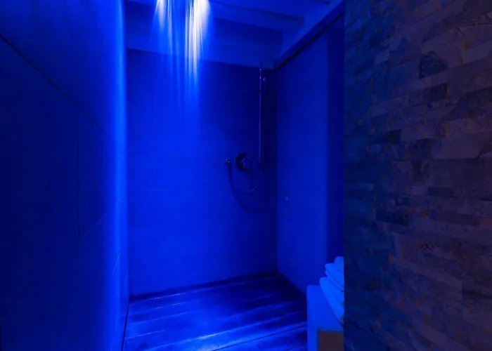 San Samuele Centro+ Wellness Pool Jacuzzi Apartament