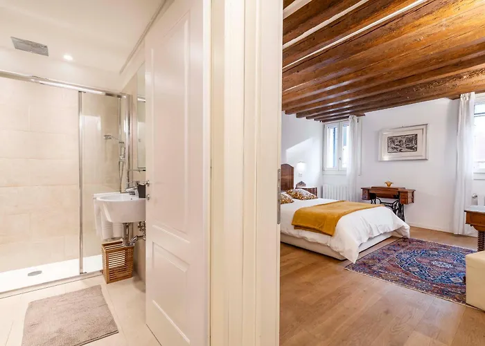 Apartament San Samuele Centro+ Wellness Pool Jacuzzi *